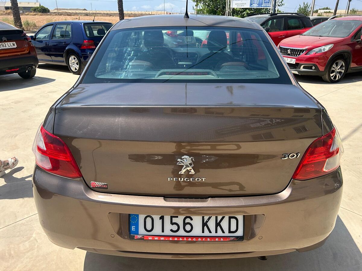PEUGEOT 301 EXCLUSIVE 1.6 E-HDI SPANISH LHD IN SPAIN 85000 MILES SUPER 2014